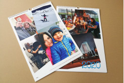 rodinný kalendář na stěnu