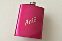 placatka-se-jmenem-anic-ruzova